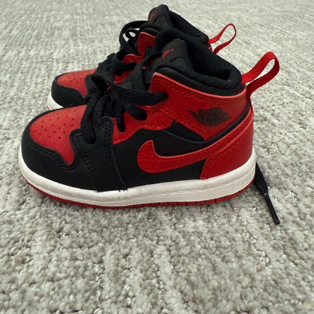 Nike Jordan 1 Mid Black and Red Sneakers